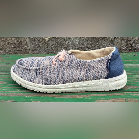 Hey Dude Wendy Sox Womens Sz 7 Light Pink Slip On Comfort Casual Flat Shoes - Picture 11 of 11